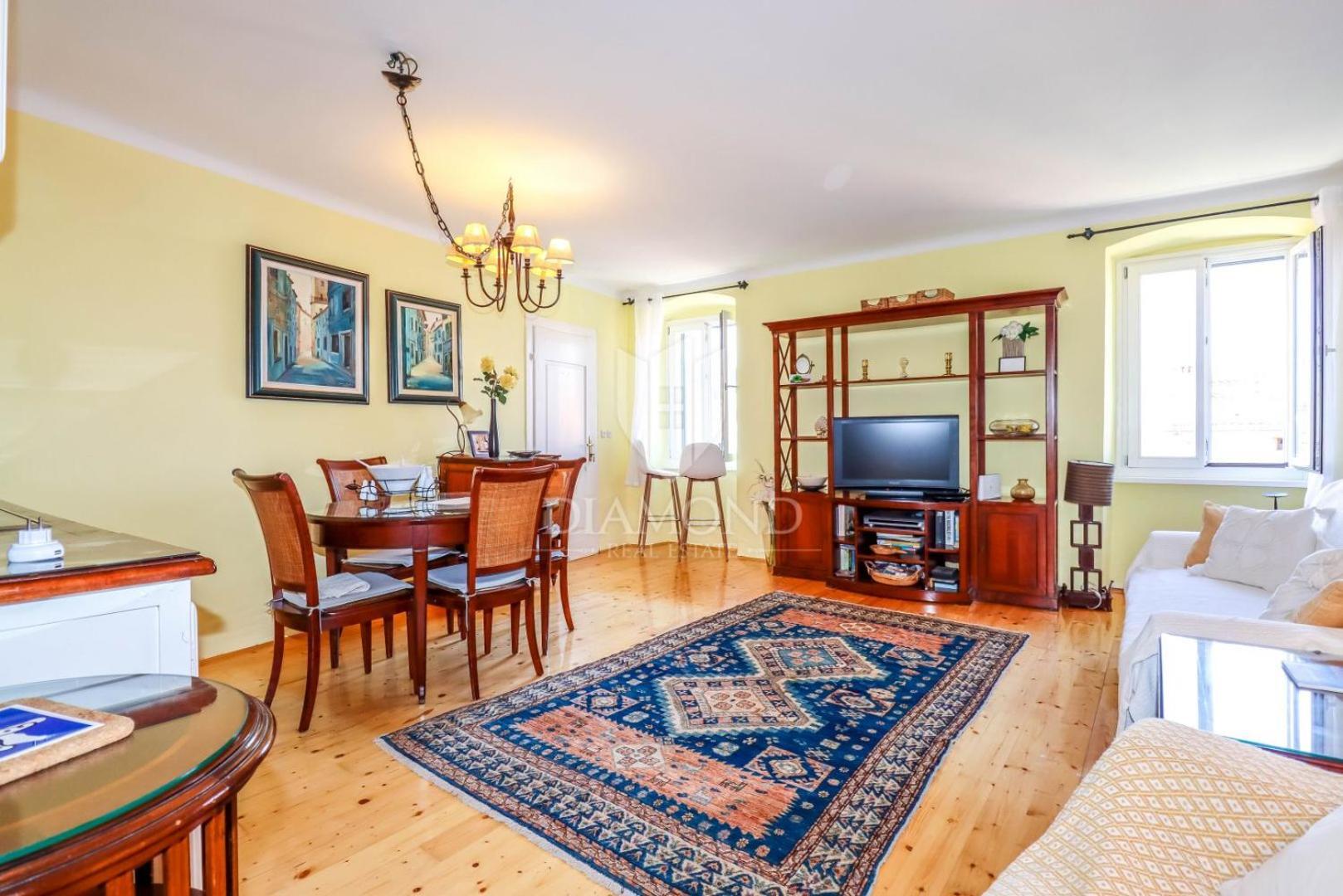 Villa Augusta Ferri Rovinj Exteriör bild
