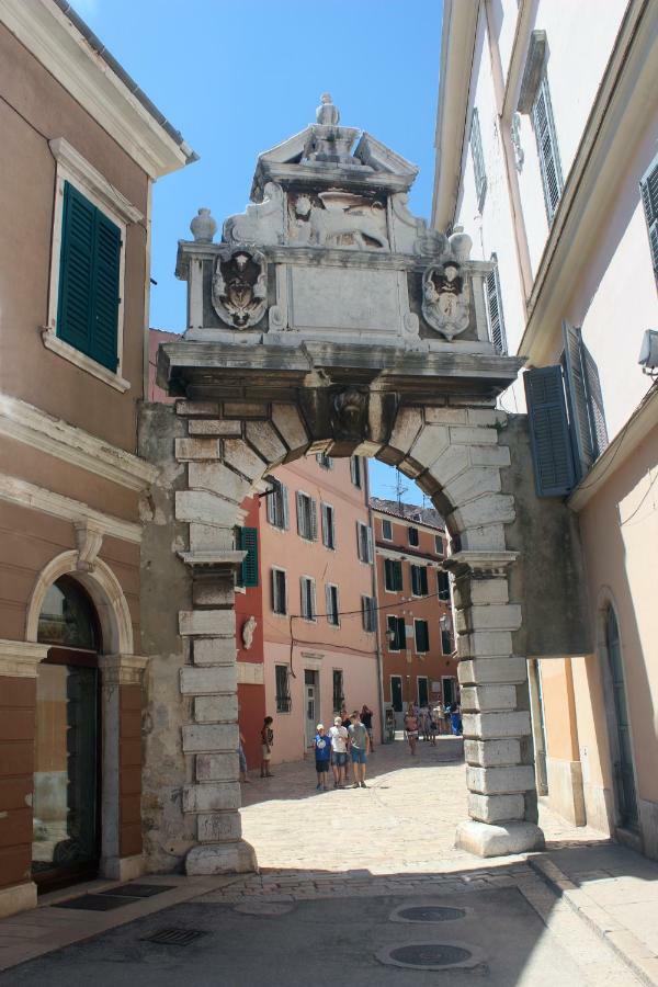 Villa Augusta Ferri Rovinj Exteriör bild